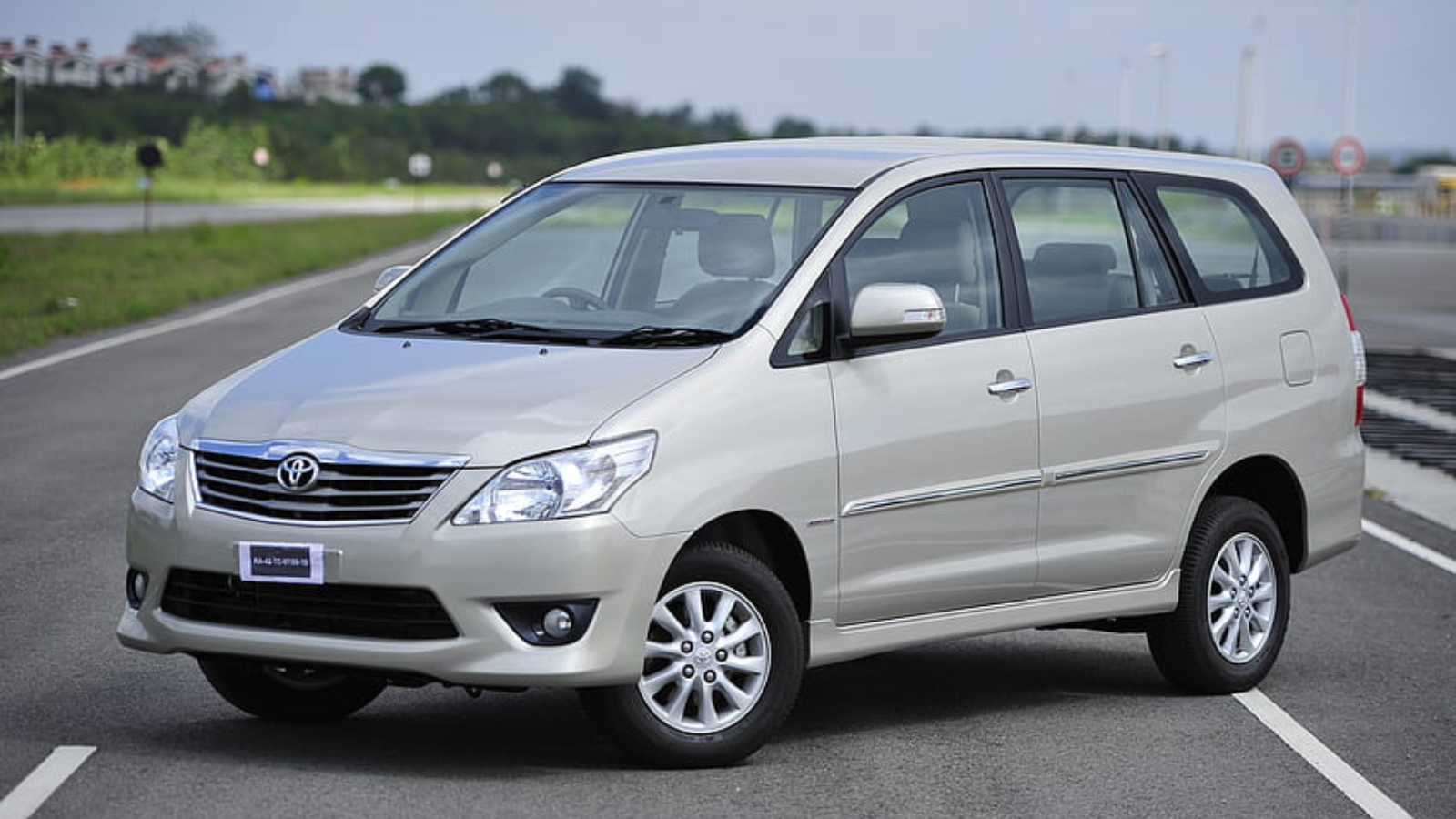 Innova Crysta